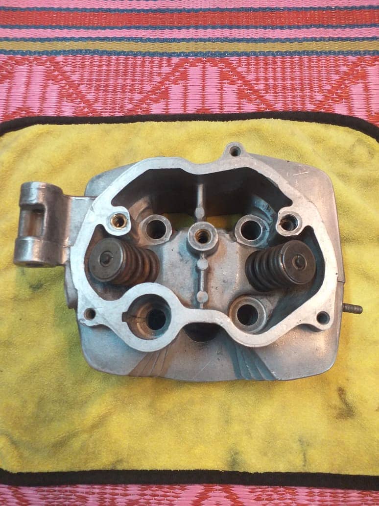 Honda CG 125 1987 Engine Head E-7 Code 1