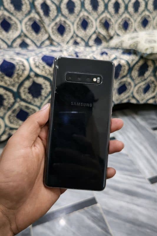 Samsung Galaxy S10 Plus 8/128 1