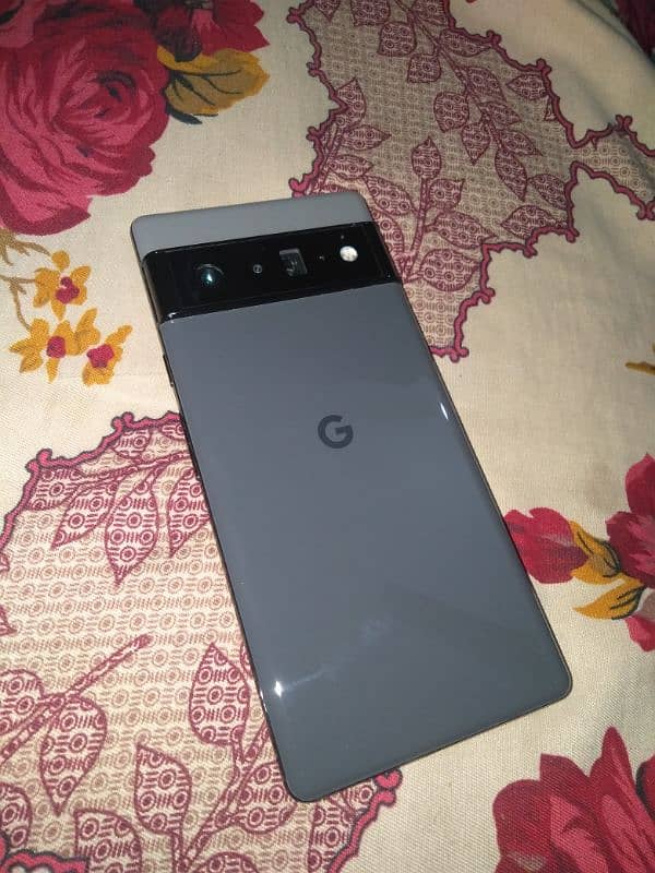 pixel 6 pro 12gb 128gb 9/10 condition 0