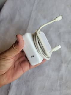 Apple 61W USB C Power Adapter