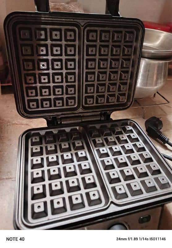 waffle maker 0