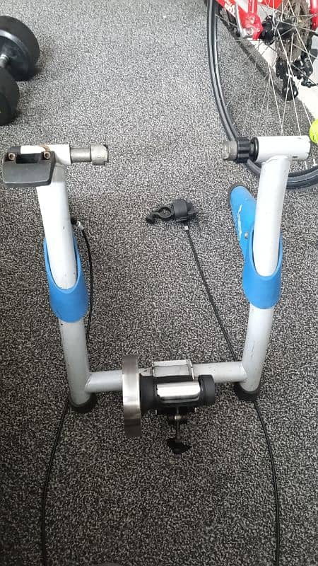 indoor cycling trainer 0