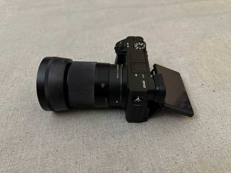 Sony a6400 with kit lens and Sigma 30mm complete accessories 3