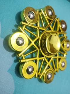 new fidget spinner golden colour