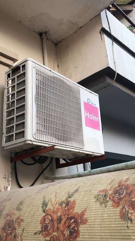 2 ACs | Haier 1.5 ton and 1 ton non-inverter ACs for sale 5