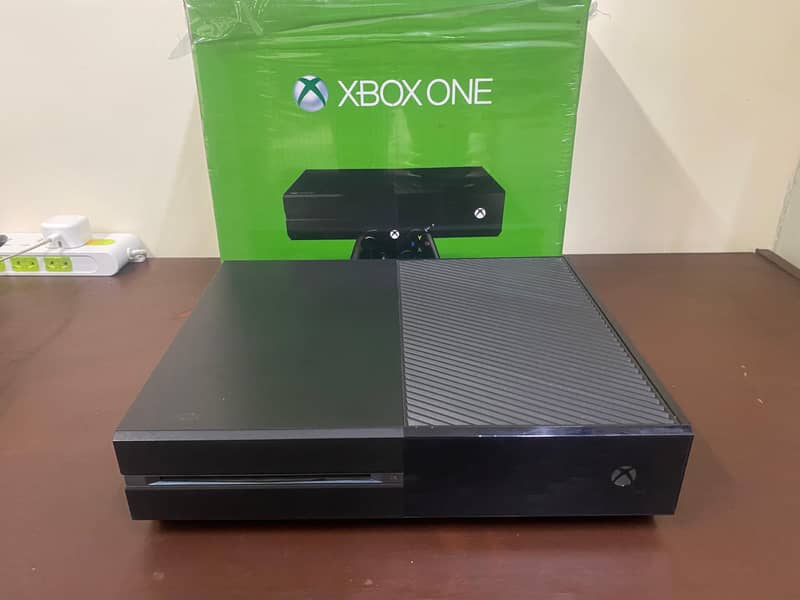 Xbox One S 500 GB 4K 3