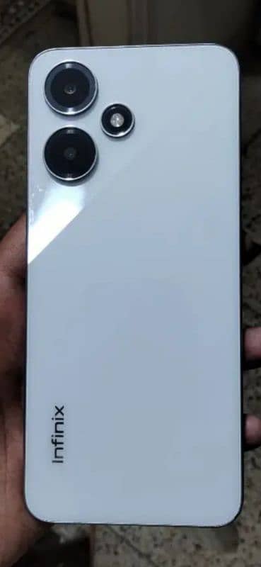 Infinix Hot 30 Play 4/64 1