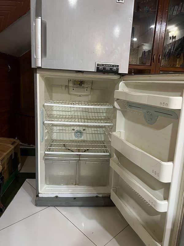 LG Refrigerator No Forst 3