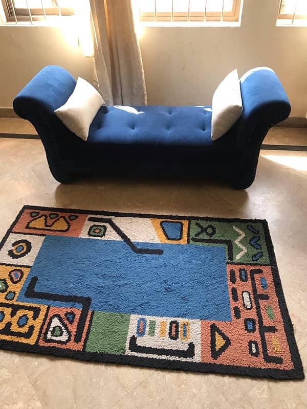 URGENT: Beautiful blue velvet settee (dewan) 2 seater with rug 1