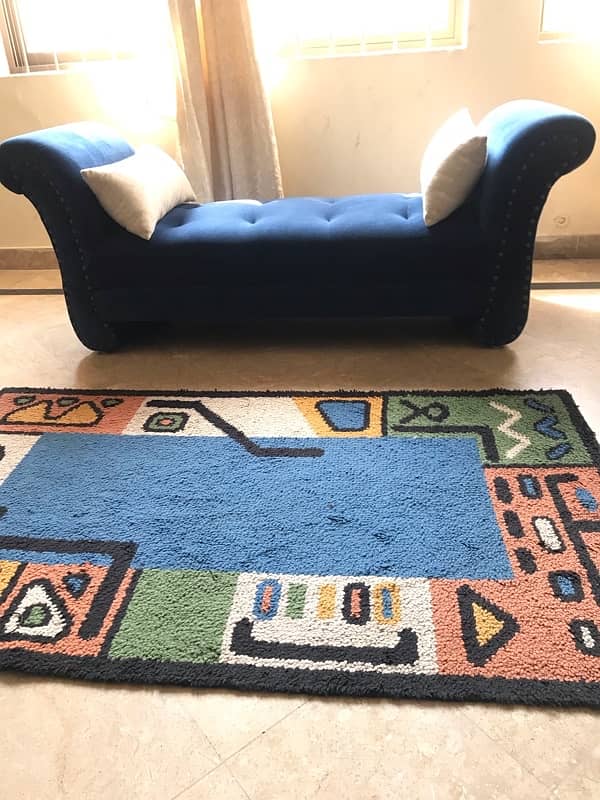 URGENT: Beautiful blue velvet settee (dewan) 2 seater with rug 2