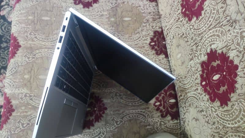 Hp Elitebook 840 Core i5 G7 8/256 3