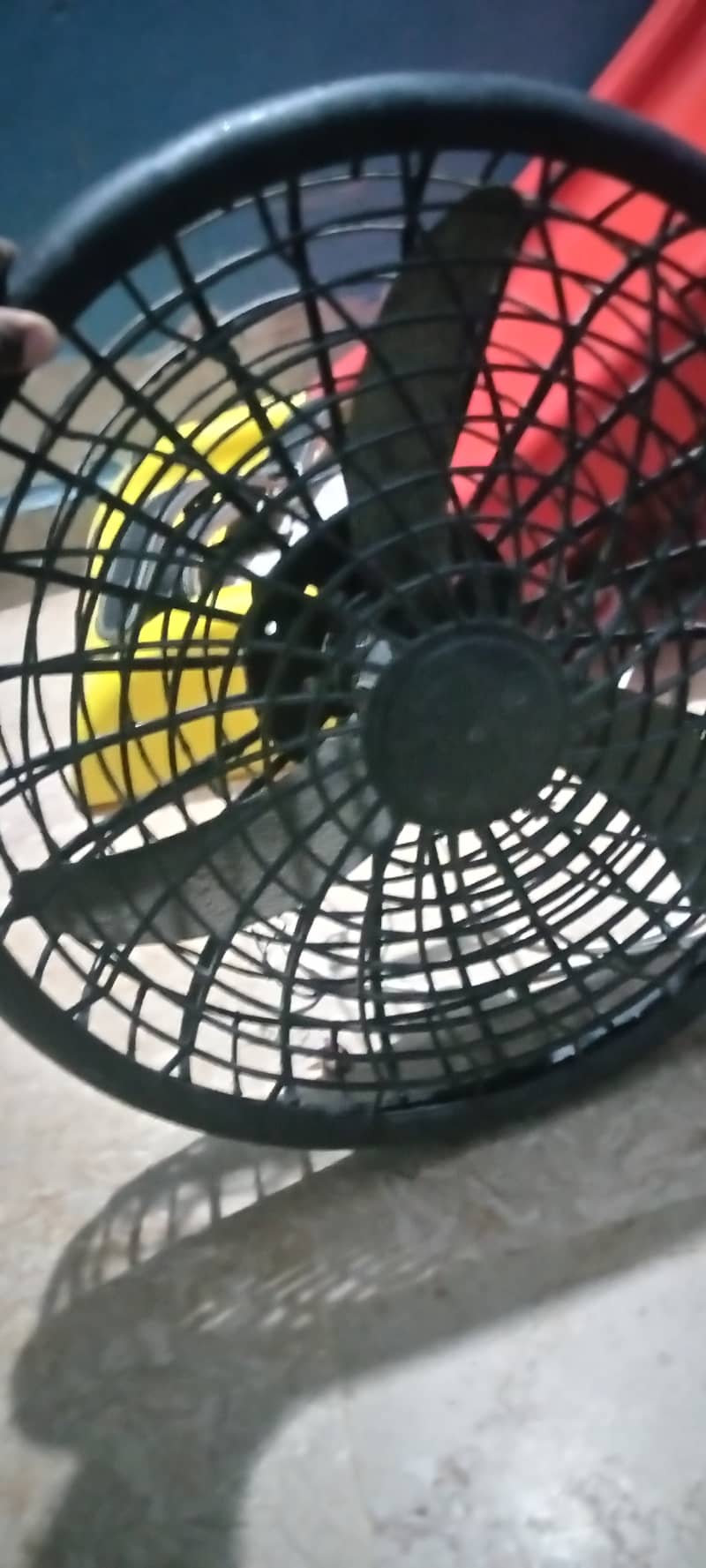 2 Fans 3