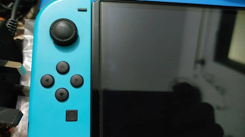 Nintendo switch oled jailbreak 128gb with boxe complte 18