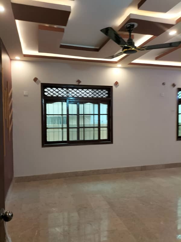 400 sq yards 5 bed dd new portion for rent in kaneez fatima society 3