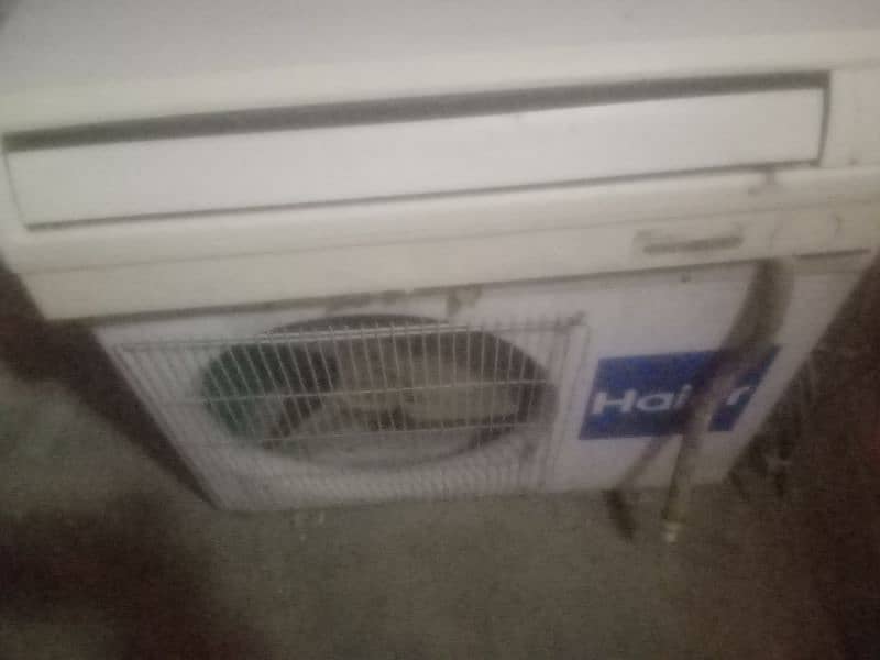 Haier AC 1 ton all ok 0