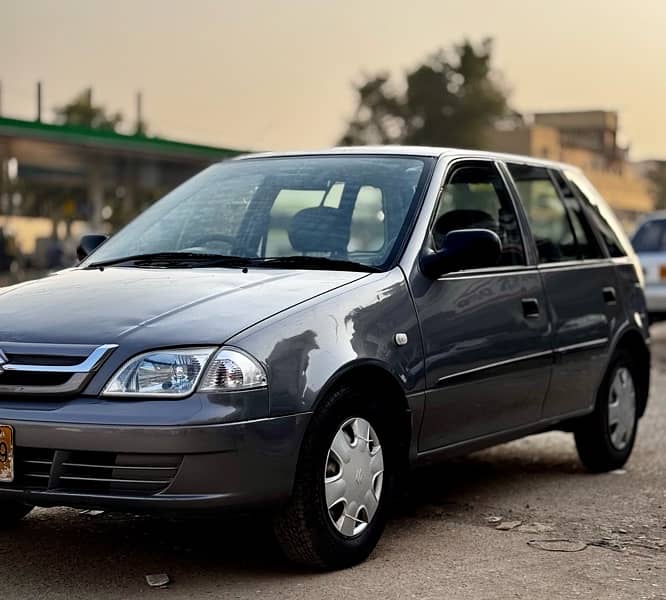 Suzuki Cultus 2013 2