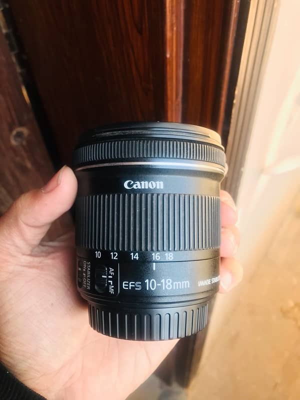 Canon 10-18mm IS STM ultra wide lense in New condition 1