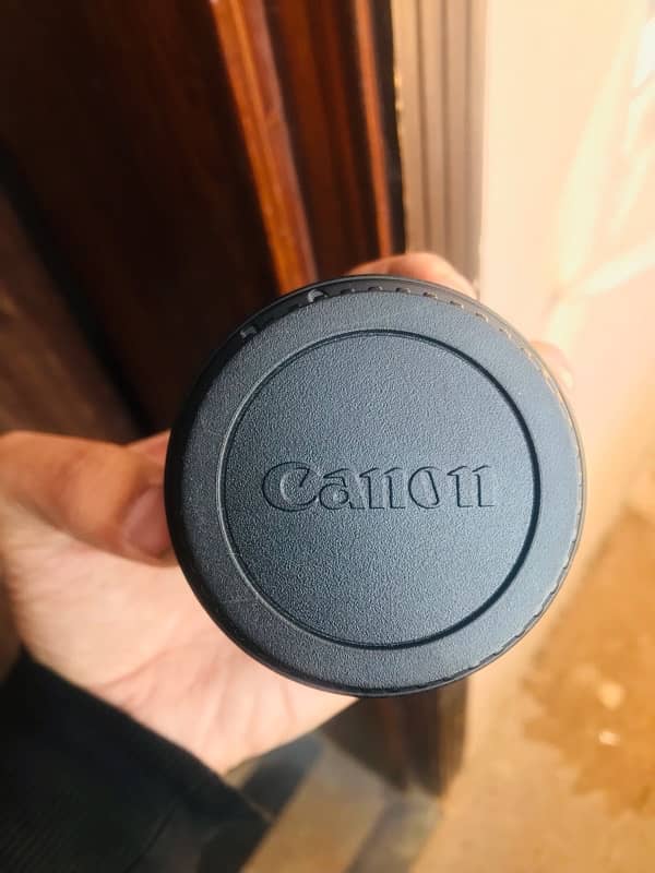 Canon 10-18mm IS STM ultra wide lense in New condition 2