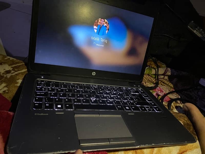 HP I5 5th generation 6