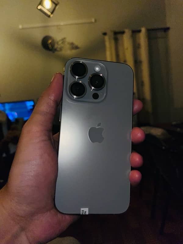 Iphone 15 Pro JV 2