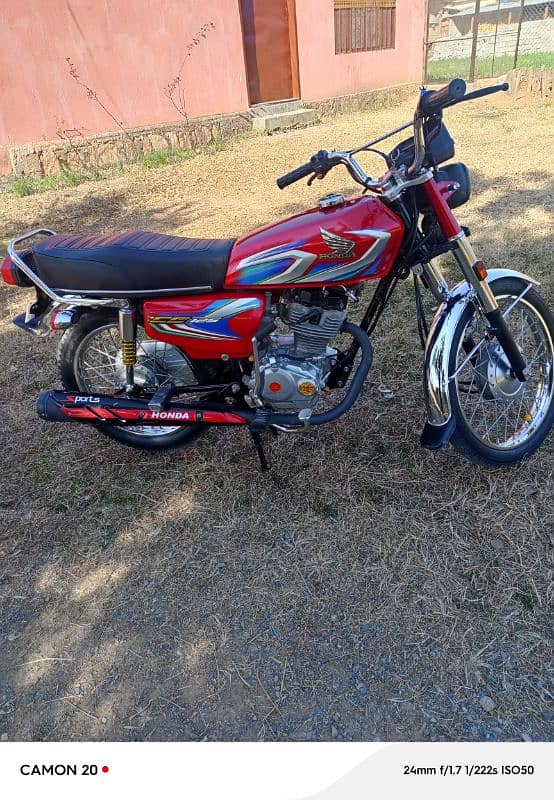 Honda 125  Abbottabad Number  and clean. No work. 3