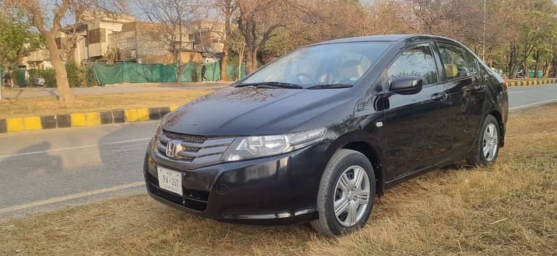 Honda City I-VTEC 2011 Model 2