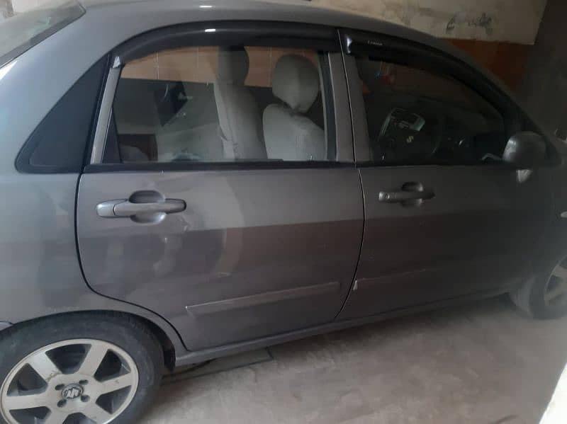 Suzuki Liana RXI 2012 5