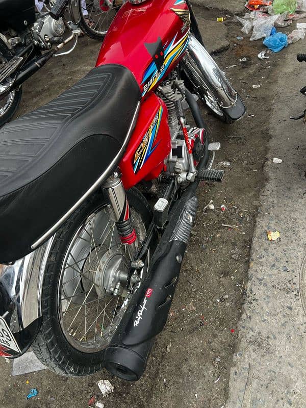 2018 model Honda for sell Full Lush condition Abbotabad number, Bim 3