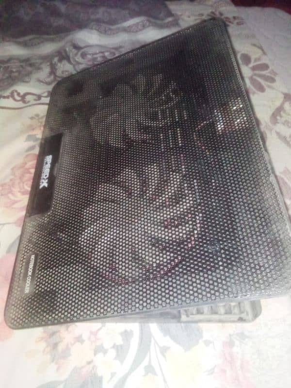 Laptop Cooling Pad new with Box 2 Usb Dc 5 volt 2 Fan system 1