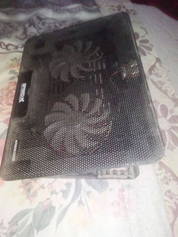 Laptop Cooling Pad new with Box 2 Usb Dc 5 volt 2 Fan system 15