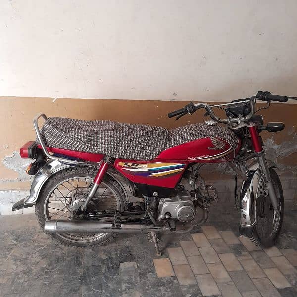 Honda CD 70 4