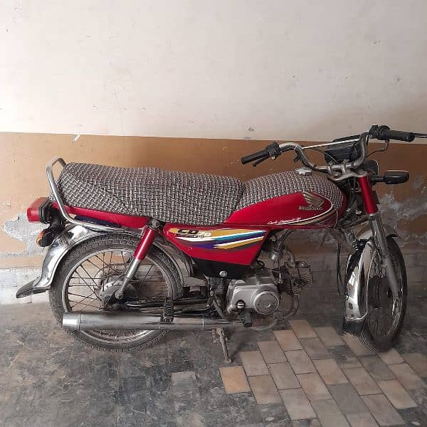 Honda CD 70 5