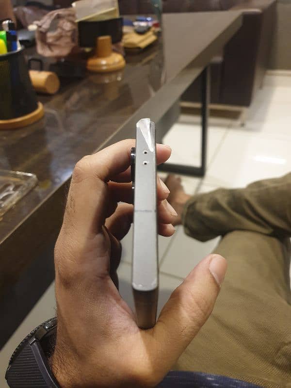 s24 ultra 12gb 256gb non pta 4 month sim working 10/10 condition 5