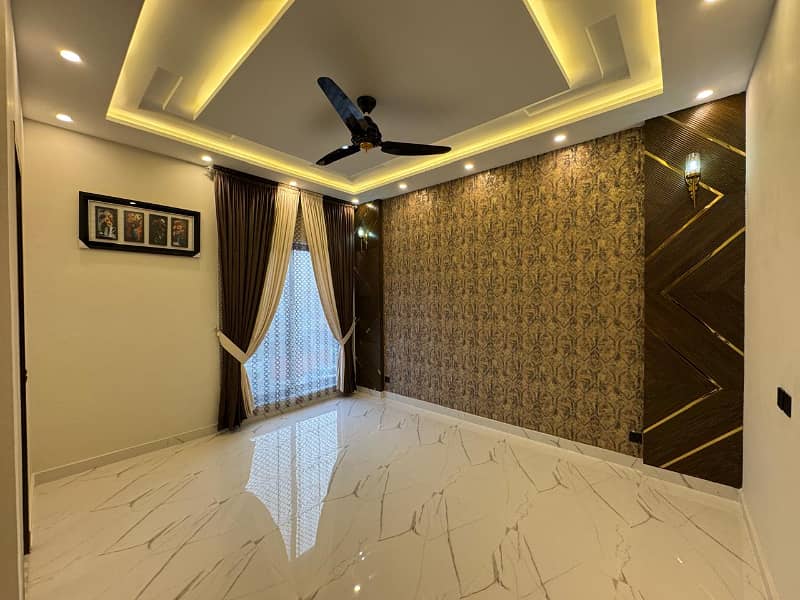 (No Fake Prices) 10 Marla Luxury Designer House For Sale In Bahria Town Lahore 3