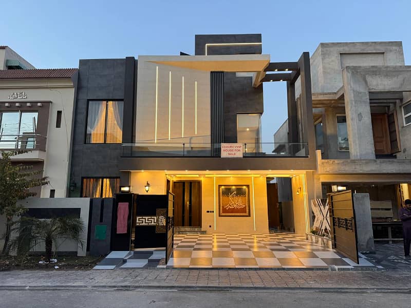 (No Fake Prices) 10 Marla Luxury Designer House For Sale In Bahria Town Lahore 7