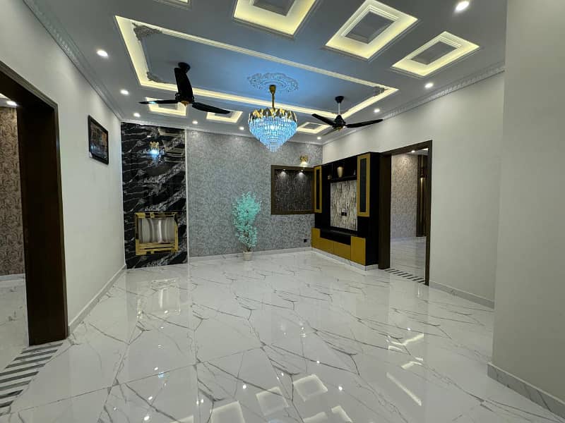 (No Fake Prices) 10 Marla Luxury Designer House For Sale In Bahria Town Lahore 12