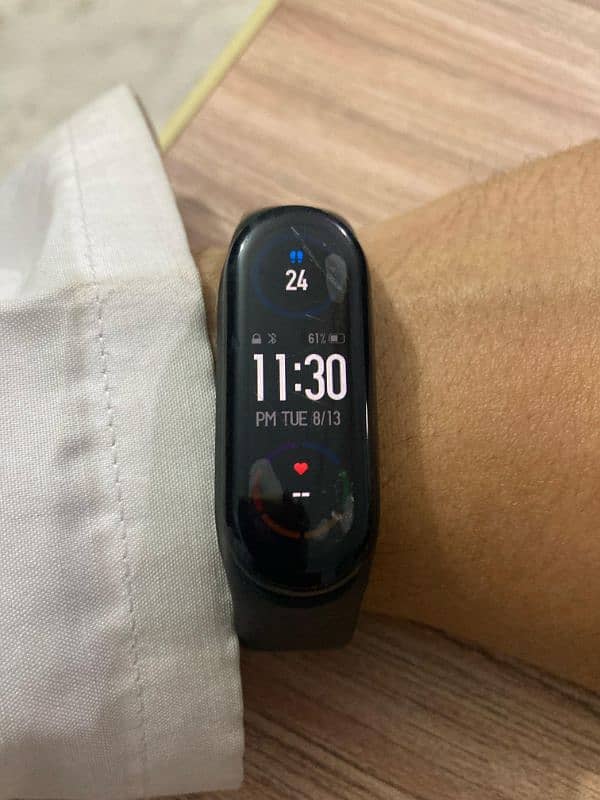 Mi Band 6 for sale - Good Condition 5