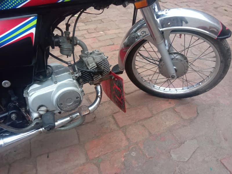 Honda cd 70.17/18 model chucha pees sialkot nbr h 3