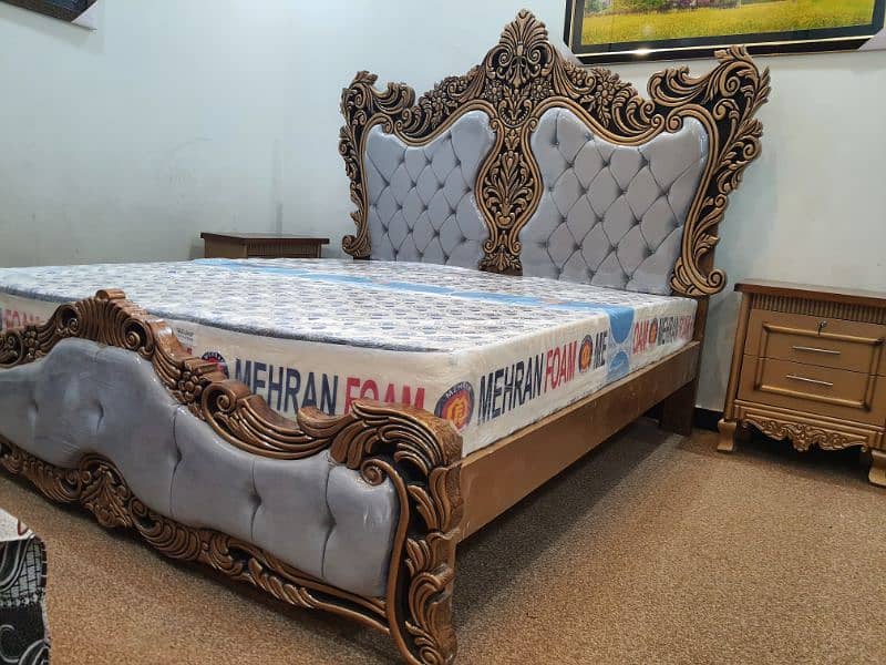 Carving Bed set new Not used king size Without mattris cinyoti style 0