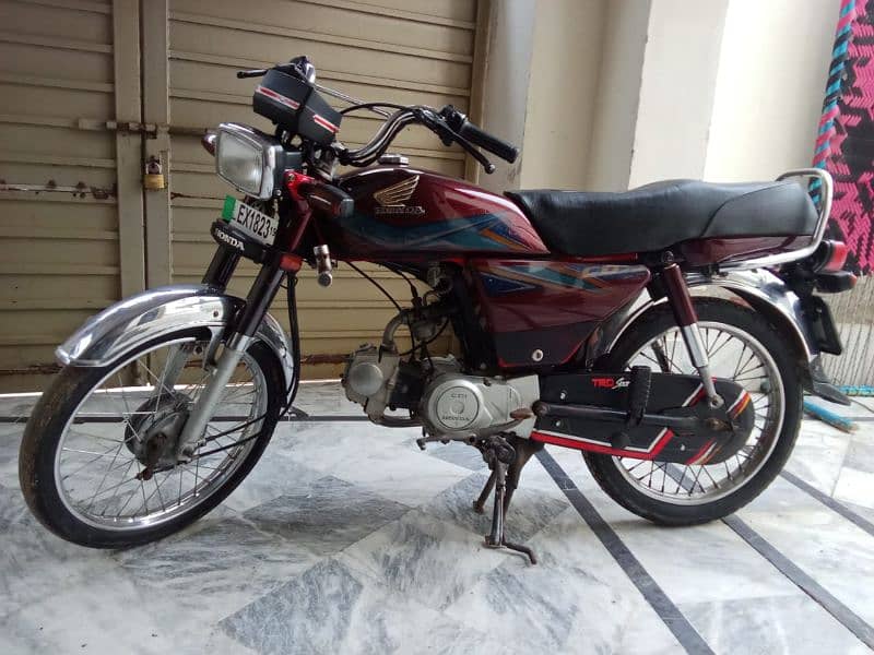 2019 model Honda CD 70 location Faisalabad khurrianwala 0