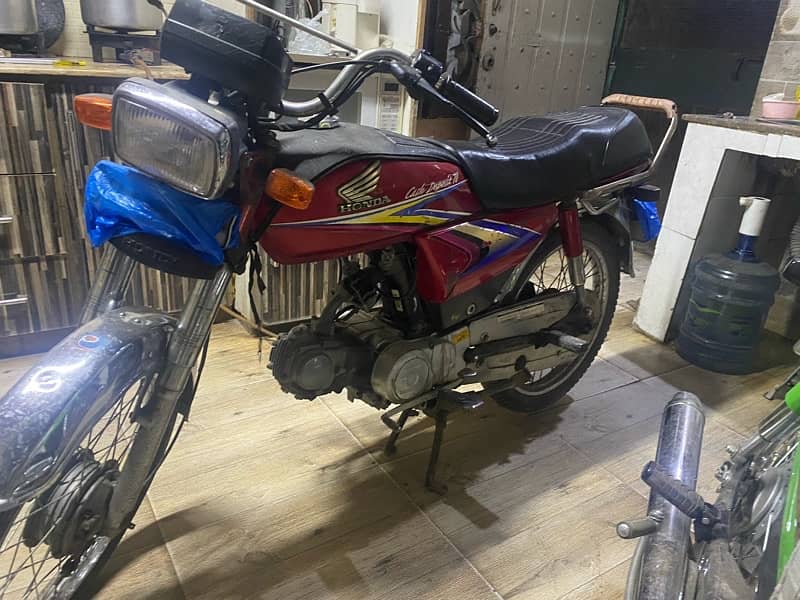 honda cd 70 for sale good in condition 2