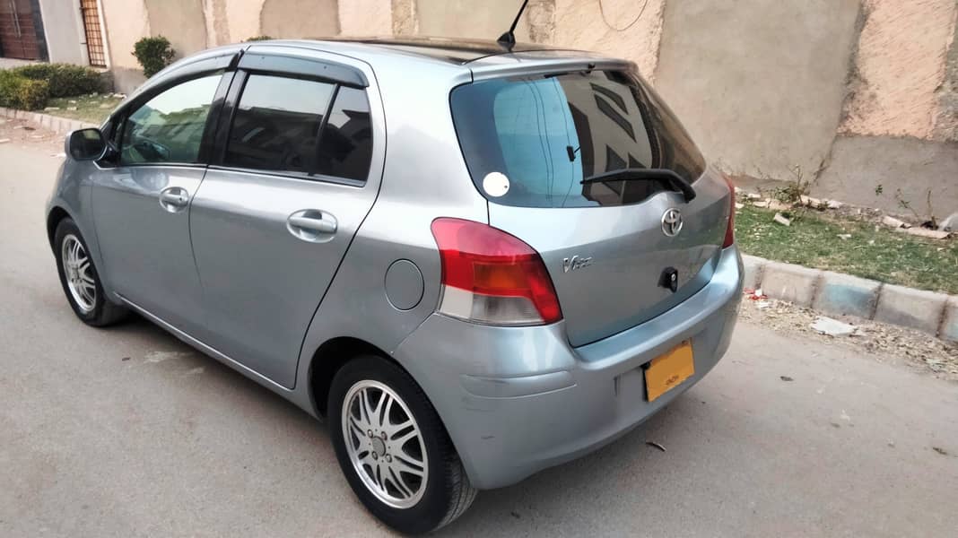 TOYOTA VITZ Automatic Model 2008 Registered 2012 Grey color. 7