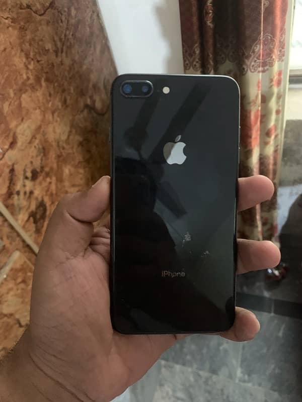 iPhone 8 Plus 64 gb factory unlock 2