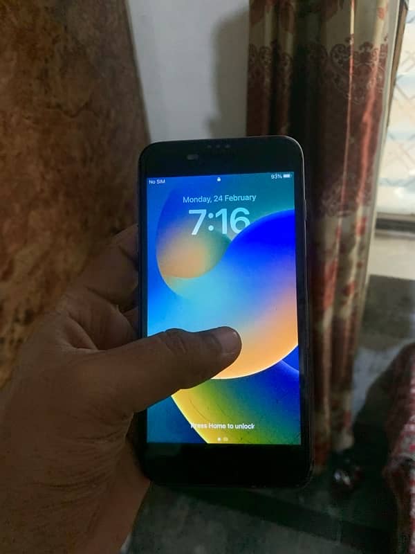 iPhone 8 Plus 64 gb factory unlock 3