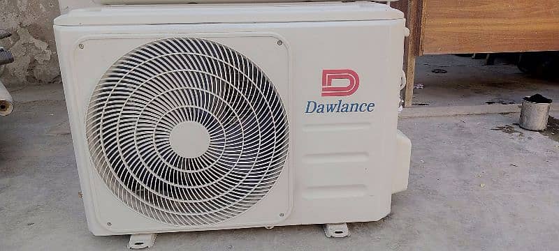 DAWLANCE INSPIRE PLUS INVERTER HEAT AND COOL 1 TON 7