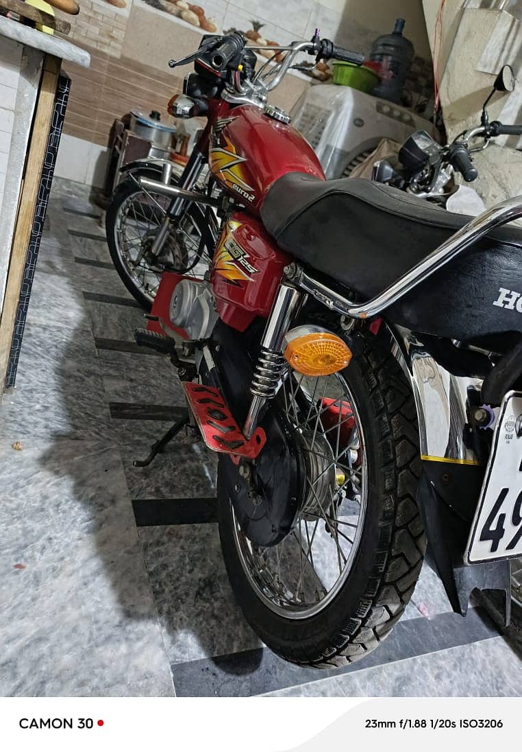 Honda CG 125 2021 4