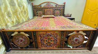 Iron bed king size