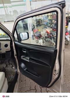 Suzuki Wagon R 2015