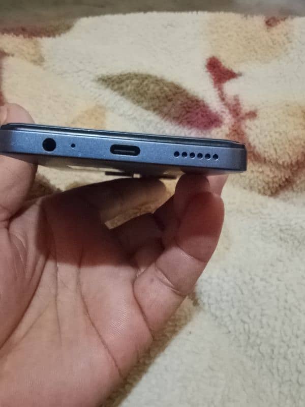 Tecno Spark 10pro 3