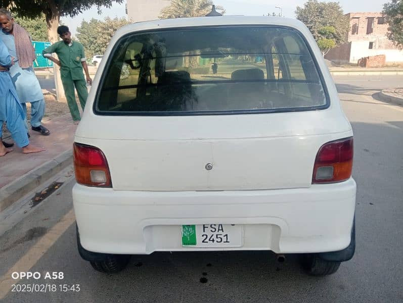 Daihatsu Cuore 2003 11